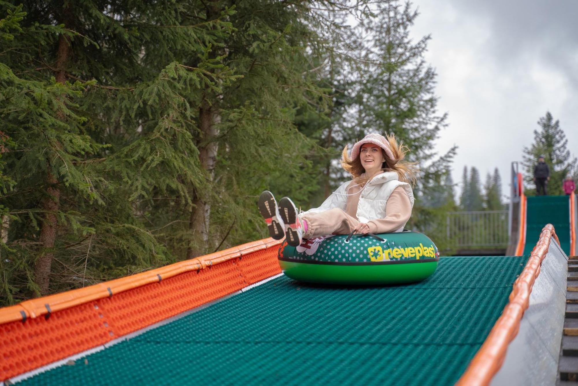 Phoenix Relax Park Bukovel Ngoại thất bức ảnh