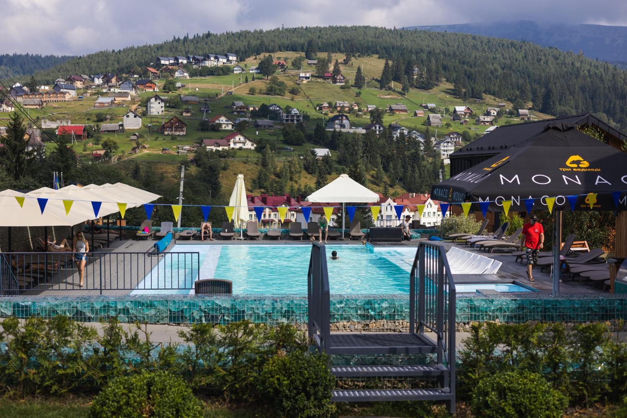 Phoenix Relax Park Bukovel Ngoại thất bức ảnh